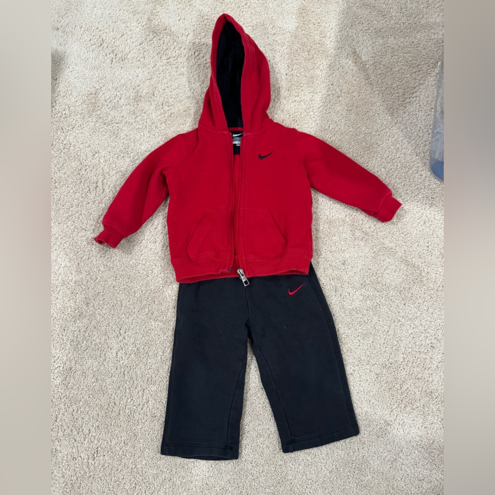 Toddler nike tracksuit